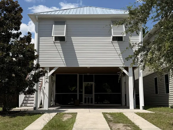 112a James Avenue, Holly Ridge, NC 28445