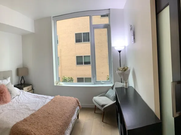 1321 Seneca St, Seattle, WA 98101