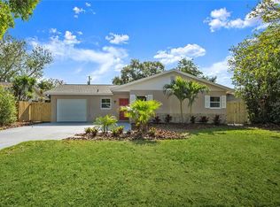 10897 111th St, Seminole, FL 33778