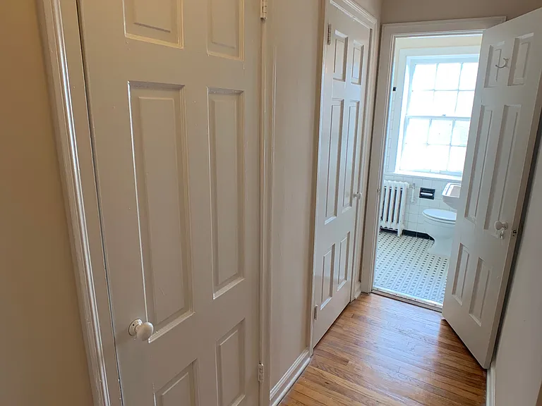 2856 Thornhill Rd — Photo 22