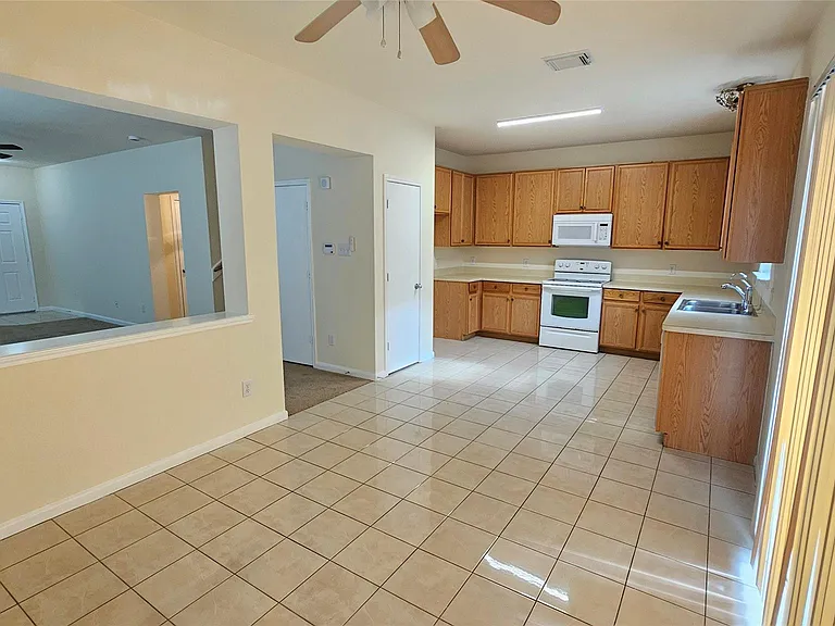 7918 Barnes Ridge Ln — Photo 9