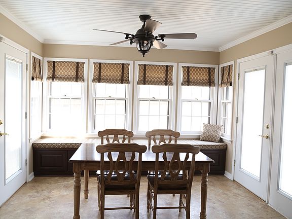 sunroom, just off kitchen