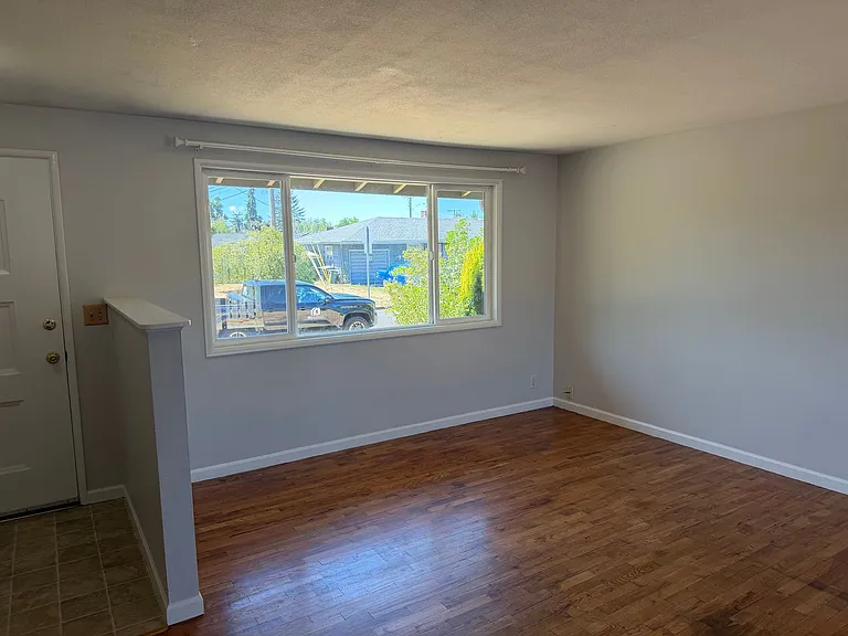 2355 Corral Dr — Photo 6