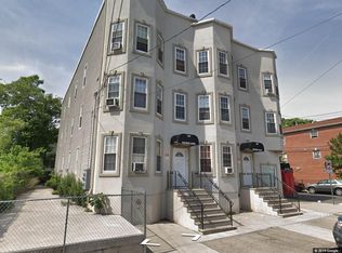 116 Hawthorne Ave #1F, Newark, NJ 07112