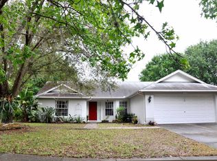 1439 Norwick Dr, Lutz, FL 33559
