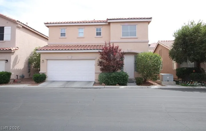 947 Whispering Grove Ave — Photo 2