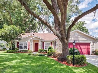 25803 Whisper Oaks Rd, Leesburg, FL 34748