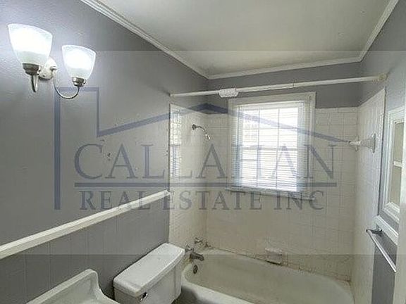 3rd image of 522 North Ln #3