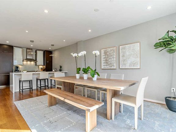 4th image of 230 2nd Ave #1