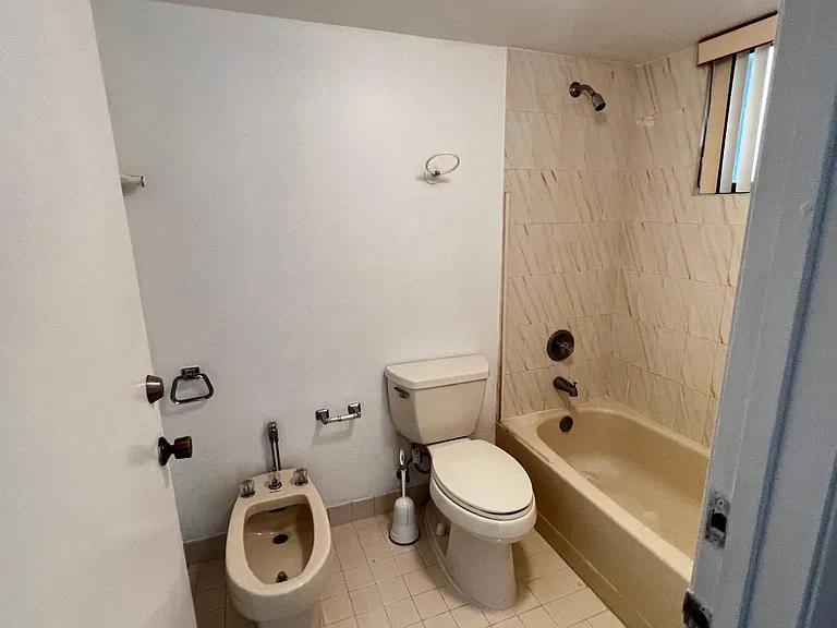 730 Coral Way #101 — Photo 30