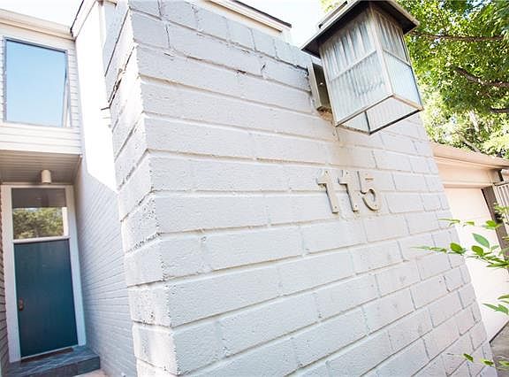 2nd image of 5990 Lindenshire Ln #115