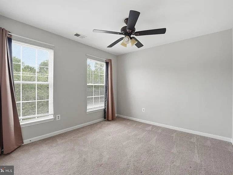 6355 Willowfield Way — Photo 38
