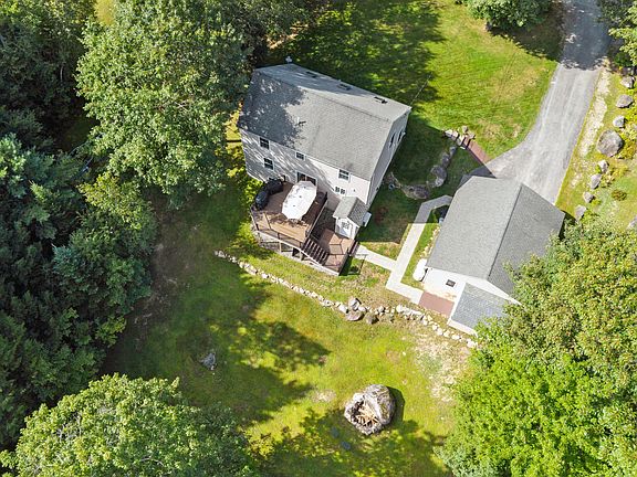 2nd image of 49 Holden Hills