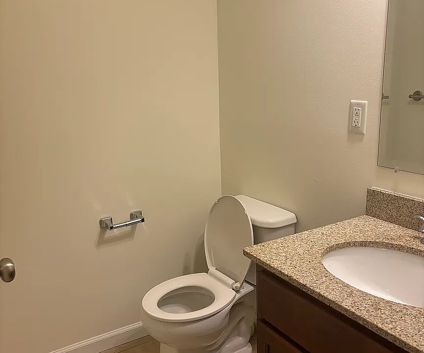 2nd image of 104 Townhouse Dr