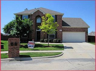 12001 Shadybrook Dr, Fort Worth, TX 76244