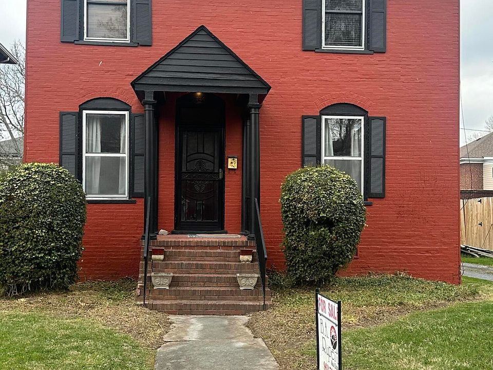 1st image of 220 E Prospect St