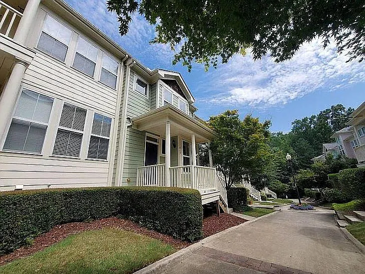 513 Village Loop Dr — Photo 22