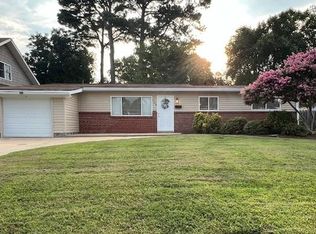 409 Cummings Rd, Virginia Beach, VA 23452