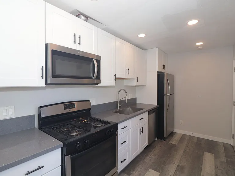 4239 Swift Ave — Photo 38