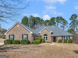 105 Kiara Ln, Stockbridge, GA 30281