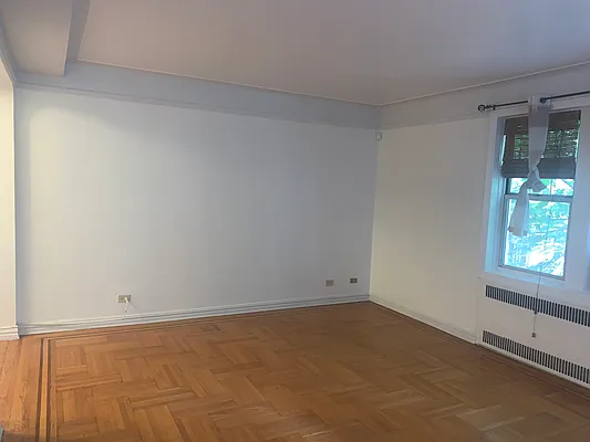 Rented by Showcase Realty | media 18