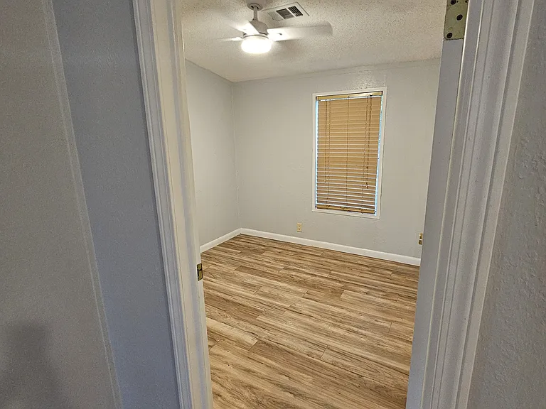 12934 Back Bay Ave — Photo 9