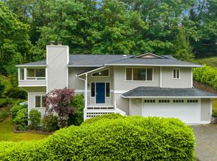 5235 Highland Dr, Bellevue, WA