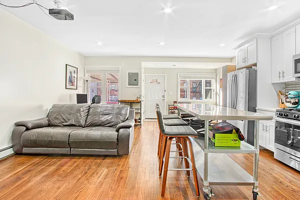 Sold by Douglas Elliman | media 4