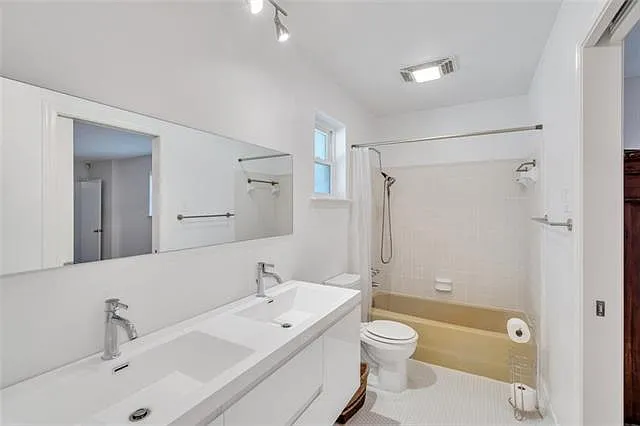 539 Barbara Pl — Photo 15