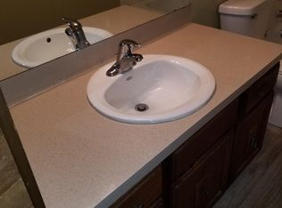 174 Oregon Trl, Lincoln, NE 68521