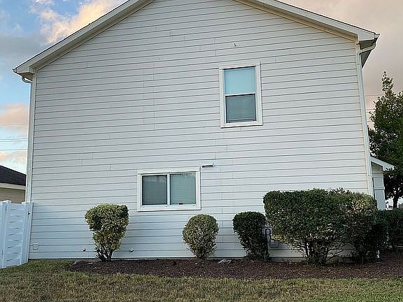 3rd image of 20802 Patriot Park Ln