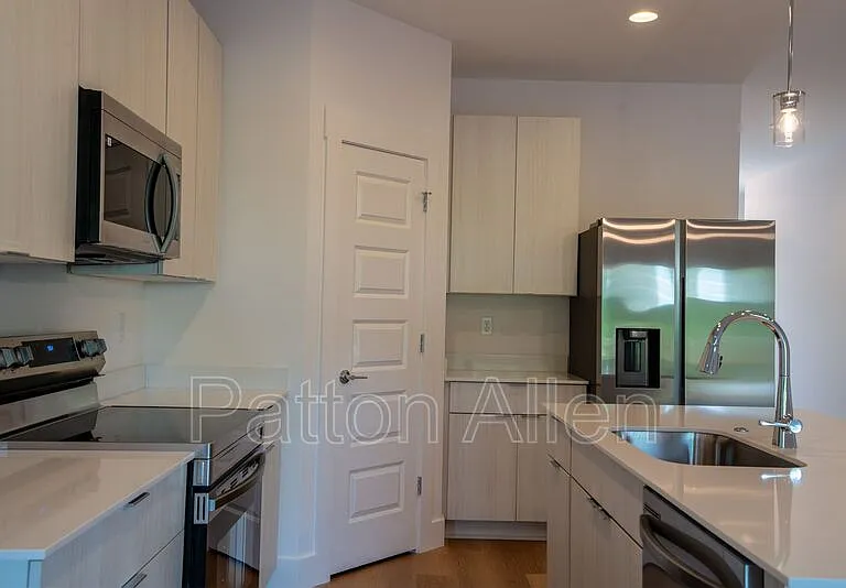 15 Bolton St — Photo 7