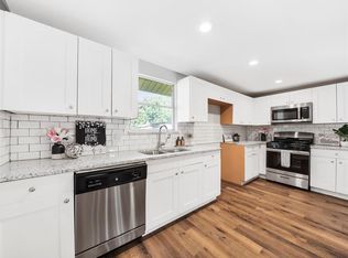 1211 Trimm Ave, Pasadena, TX 77502