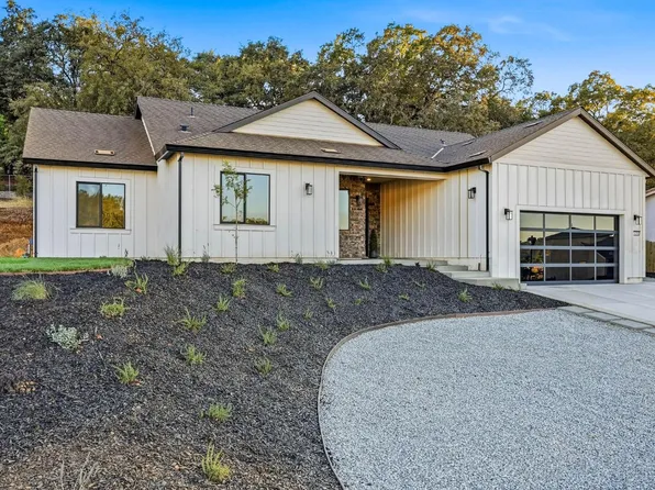 3284 Oxford Rd, Cameron Park, CA 95682