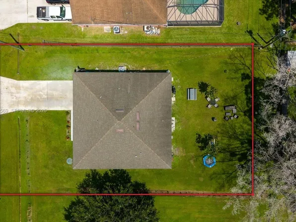 1671 SE Seashore Ln, Port Saint Lucie, FL 34983