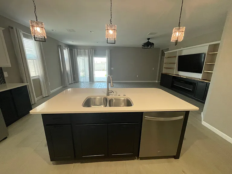 23955 W Watkins St — Photo 12