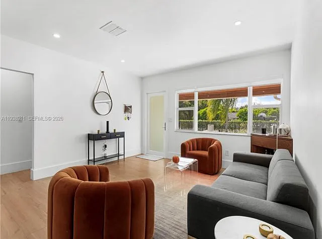 7825 SW 72nd Ave — Photo 17