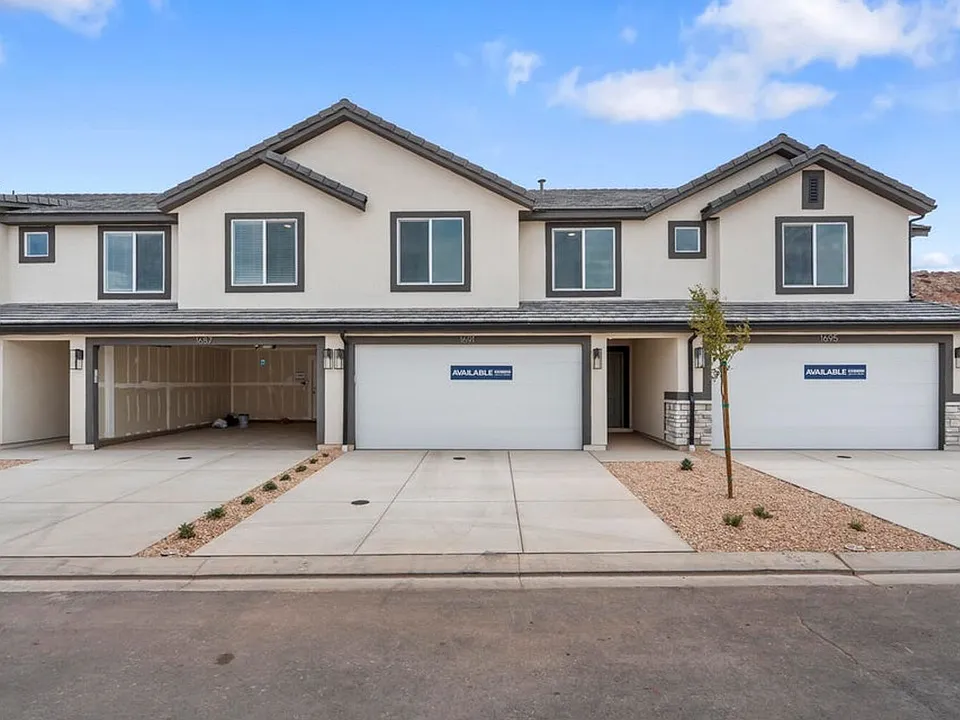 2133 S Wolverine Way