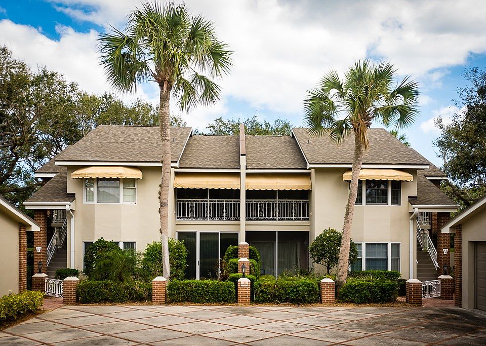 1st image of 105 Park Shores Cir #20W
