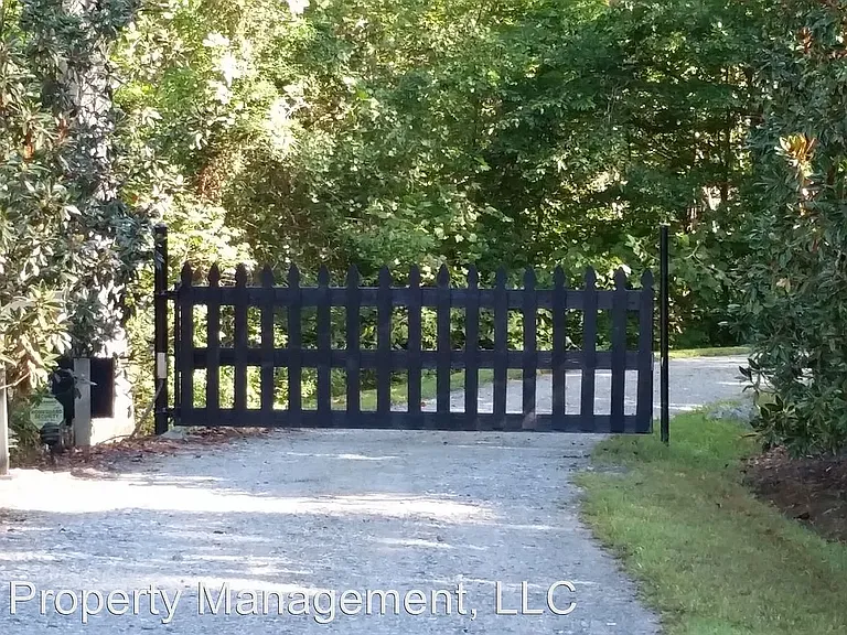 5741 Highway 73 — Photo 17