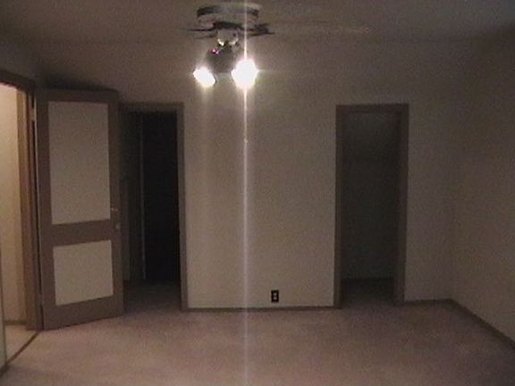 3rd image of 225 N 40th St