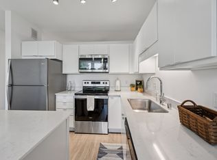 N&E, Minneapolis, MN 55413