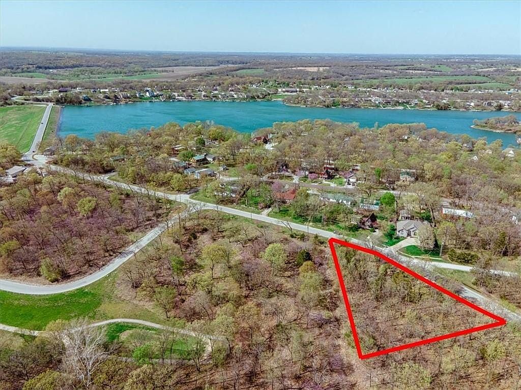 282 & 290 S Linn Valley Dr, Lacygne, KS 66040 Zillow