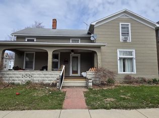 1128 Garrison St, Fremont, OH 43420