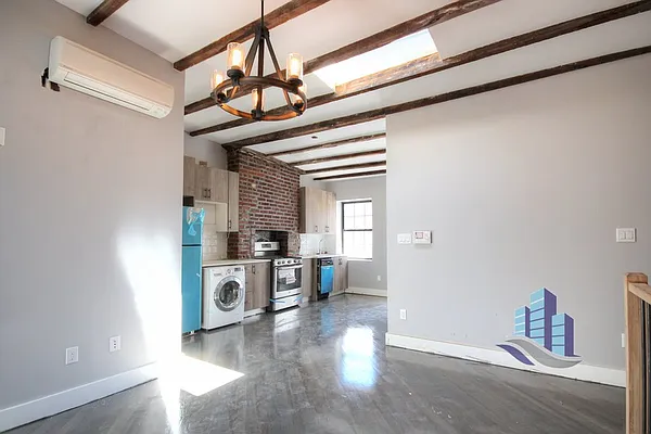 Rented by GTM Property Group  | media 17