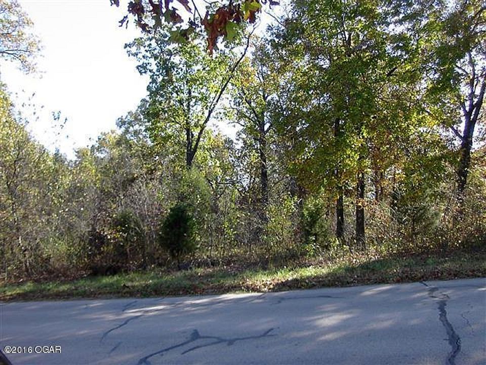 1st image of Hickory Hills Dr