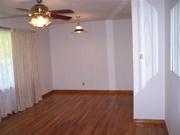 Living /Dining Room combo