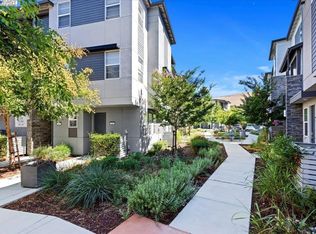 389 Line St, Hayward, CA 94544