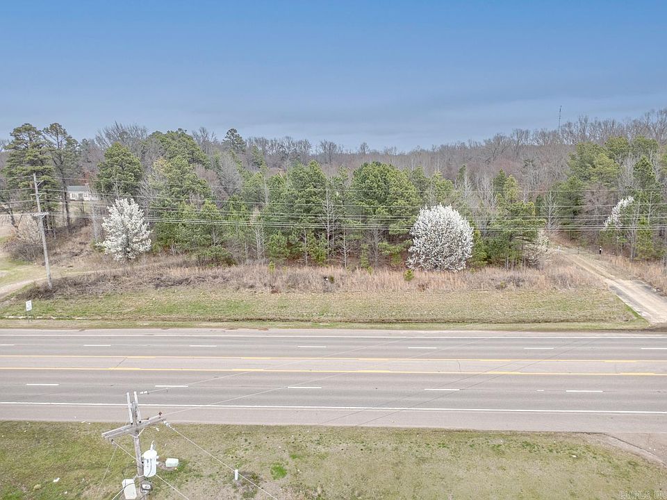1st image of N Washington St
