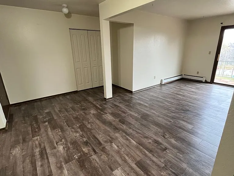 333 W Interstate Ave — Photo 9